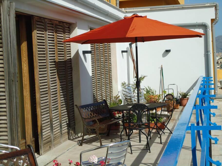 Casa Riccio Apartment Palermo Bagian luar foto