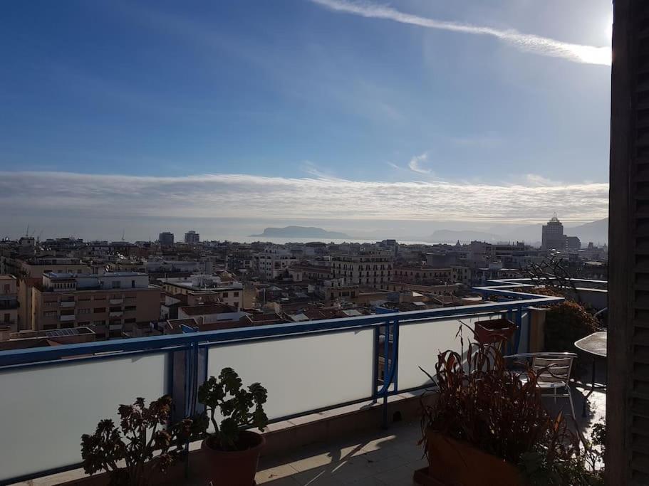 Casa Riccio Apartment Palermo Bagian luar foto
